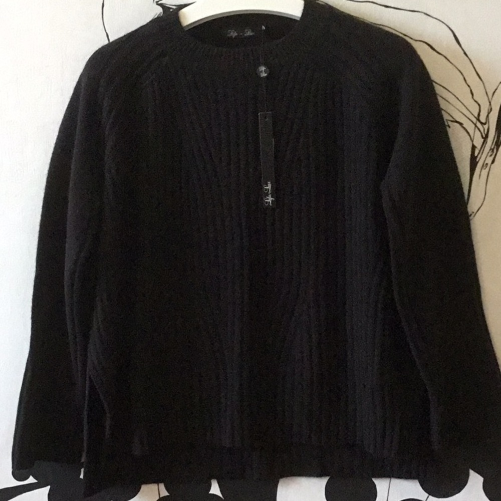 Lyla + Luxe Ribbed Sweater, NWT